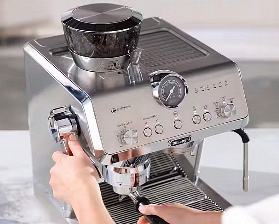 ����� ��� La Specialista Opera Espresso Cold Brew EC 9555.M